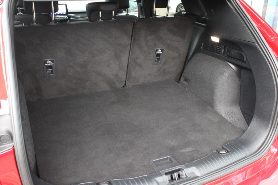 Ford Kuga 2.5 PHEV ST-Line X | Winterpack | Adaptive Cruise Control | BLIS | Climate Control | Camera | Navigatie |