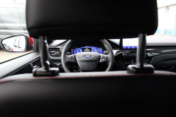 Ford Kuga 2.5 PHEV ST-Line X | Winterpack | Adaptive Cruise Control | BLIS | Climate Control | Camera | Navigatie |