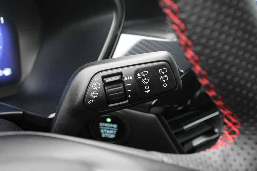 Ford Kuga 2.5 PHEV ST-Line X | Winterpack | Adaptive Cruise Control | BLIS | Climate Control | Camera | Navigatie |