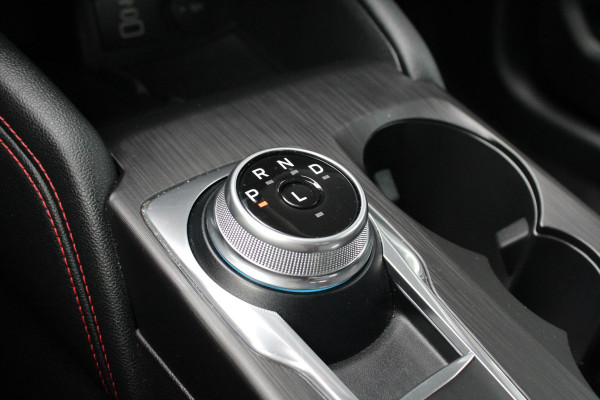 Ford Kuga 2.5 PHEV ST-Line X | Winterpack | Adaptive Cruise Control | BLIS | Climate Control | Camera | Navigatie |