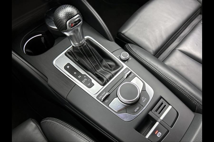 Audi A3 Sportback 1.5 TFSI CoD Sport S Line Edition(NL-auto, Goed onderH, NAvi, StoelV, Leder, Parkeersensoren V+A, Keyless, Etc)