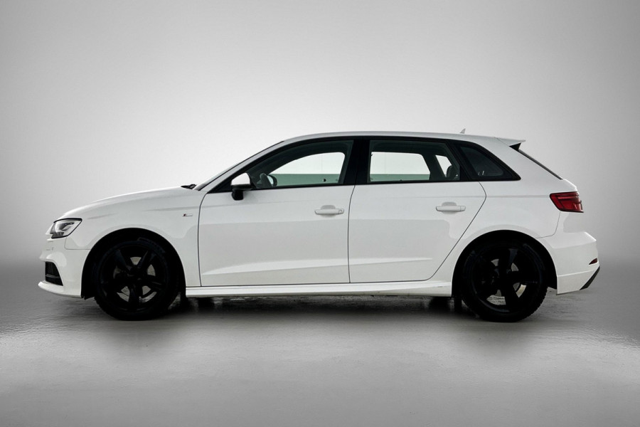 Audi A3 Sportback 1.5 TFSI CoD Sport S Line Edition(NL-auto, Goed onderH, NAvi, StoelV, Leder, Parkeersensoren V+A, Keyless, Etc)