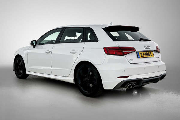 Audi A3 Sportback 1.5 TFSI CoD Sport S Line Edition(NL-auto, Goed onderH, NAvi, StoelV, Leder, Parkeersensoren V+A, Keyless, Etc)