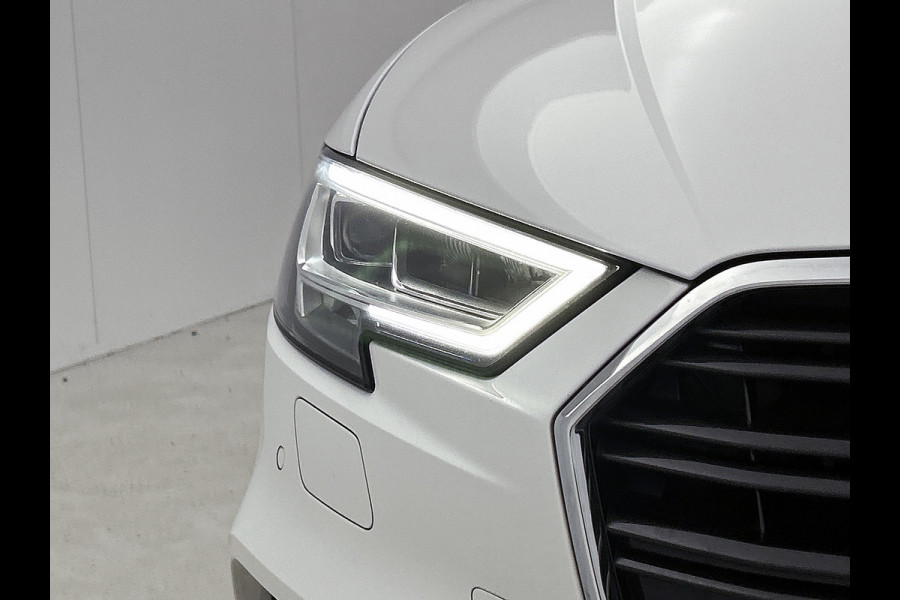 Audi A3 Sportback 1.5 TFSI CoD Sport S Line Edition(NL-auto, Goed onderH, NAvi, StoelV, Leder, Parkeersensoren V+A, Keyless, Etc)