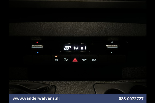 Mercedes-Benz Sprinter 316 CDI 164pk L3H2 Euro6 Airco | Camera | Apple Carplay | Cruisecontrol | Chauffeursstoel Android Auto, Stoelverwarming, Bijrijdersbank, 3500kg trekvermogen