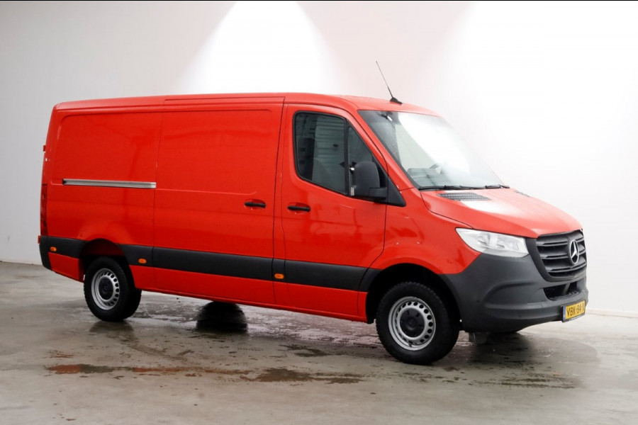 Mercedes-Benz Sprinter 314 CDI 143pk E6 RWD L2H1 Navi/Camera/Trekhaak 3500kg 08-2019