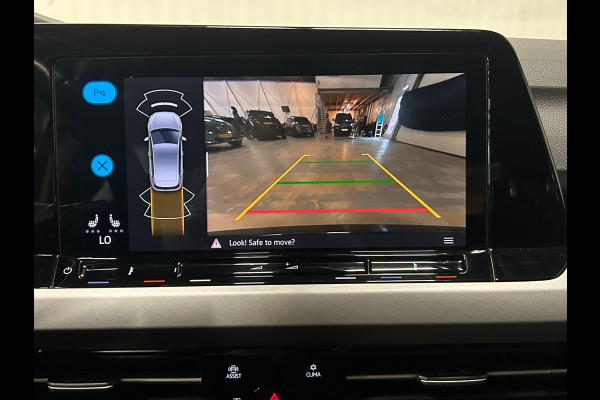 Volkswagen Golf 1.5 TSI Business | CAMERA | LED | CARPLAY | ACC | IQ DRIVE