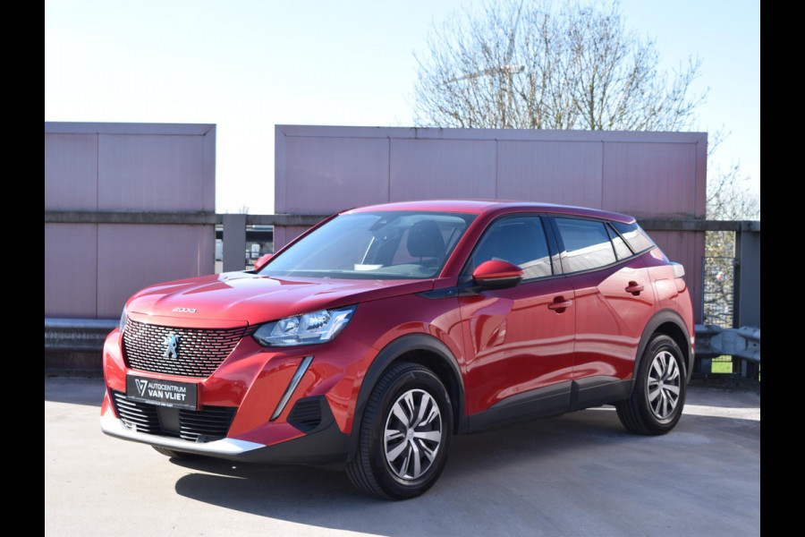 Peugeot e-2008 EV Active 50 kWh SOH 92% | NAVI & CARPLAY | CAMERA MET SENSOREN | E.C.C. |