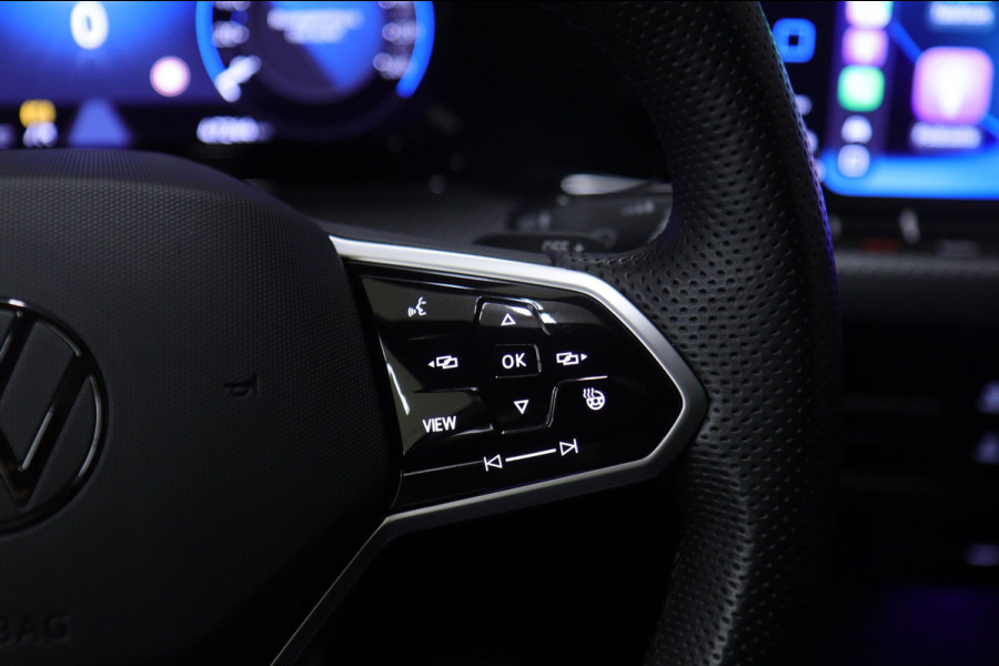 Volkswagen Golf 1.5 eTSI R-Line Business PANO/CAM/CARPLAY/IQ/ACC/DCC/VOL