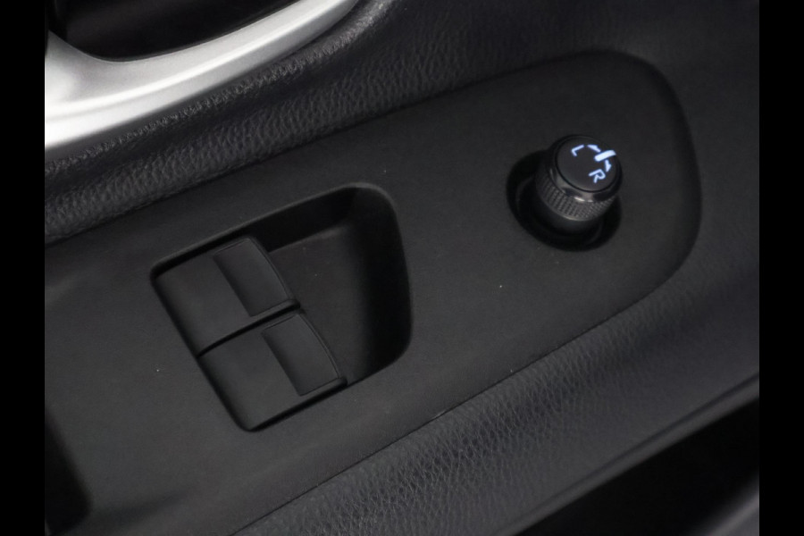 Toyota Aygo X 1.0 VVT-i MT Play Sport | 1e eigenaar | Apple Carplay & AndroidAUTO | Privacy Glass | Camera |