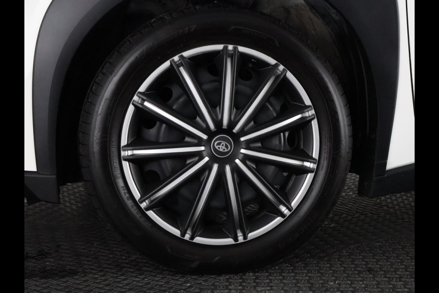 Toyota Aygo X 1.0 VVT-i MT Play Sport | 1e eigenaar | Apple Carplay & AndroidAUTO | Privacy Glass | Camera |