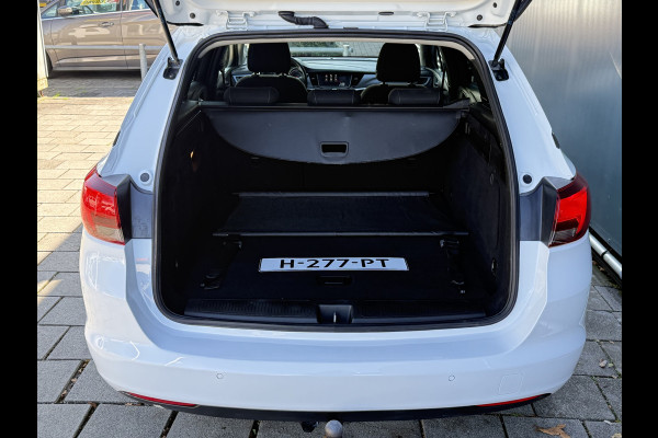 Opel Astra Sports Tourer BWJ 2020 | 1.2T 146PK Business Ed | TRKEHAAK | CLIMA | NAVI | PDC | CRUISE | CARPLAY | CAMERA |