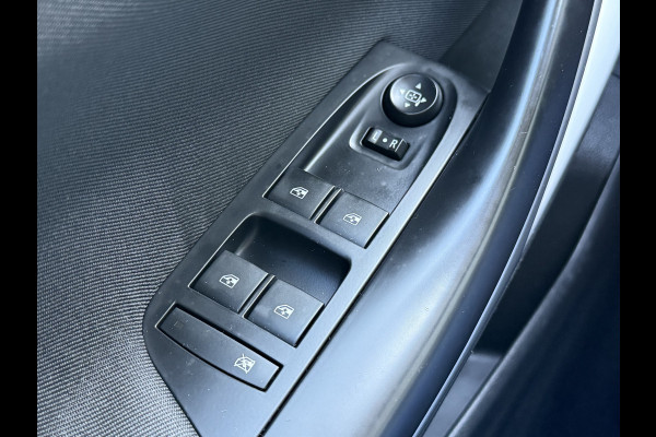 Opel Astra Sports Tourer BWJ 2020 | 1.2T 146PK Business Ed | TRKEHAAK | CLIMA | NAVI | PDC | CRUISE | CARPLAY | CAMERA |