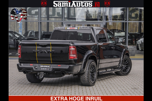Dodge Ram 1500 HULK | 5.7 V8 | STRIPING | LUCHT VERING | LARAMIE SPORT BLACK ON BLACK | MEGA DIK | CREW CAB DUBBELE CABINE | 5 PERSOONS | DC | DIKKE WILEN | WIDE BODY |