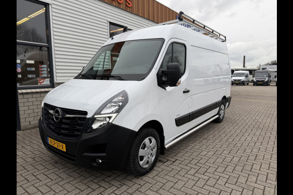 Opel Movano 2.3 Turbo 150pk L2H2 / vaste prijs rijklaar € 17.950 ex btw / lease vanaf € 302 / euro 6 / bpm vrij / airco / cruise / camera / imperial + trap / trekhaak 2500 kg !