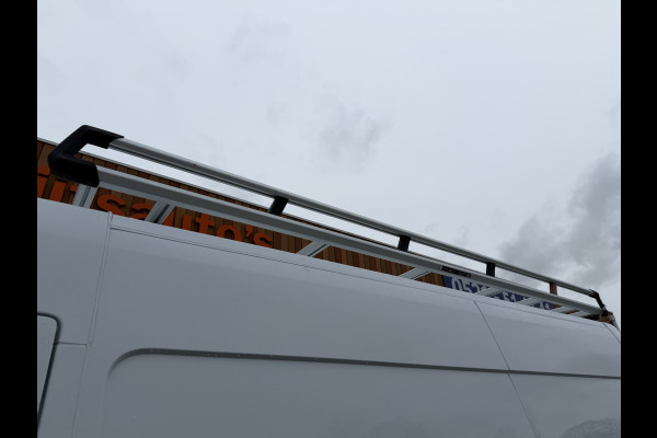 Opel Movano 2.3 Turbo 150pk L2H2 / vaste prijs rijklaar € 17.950 ex btw / lease vanaf € 302 / euro 6 / bpm vrij / airco / cruise / camera / imperial + trap / trekhaak 2500 kg !