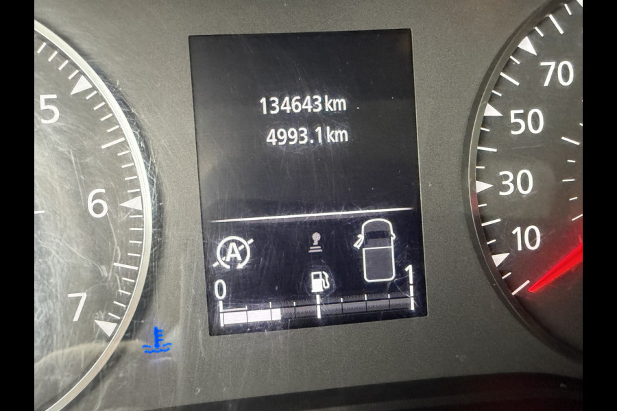 Opel Movano 2.3 Turbo 150pk L2H2 / vaste prijs rijklaar € 17.950 ex btw / lease vanaf € 302 / euro 6 / bpm vrij / airco / cruise / camera / imperial + trap / trekhaak 2500 kg !