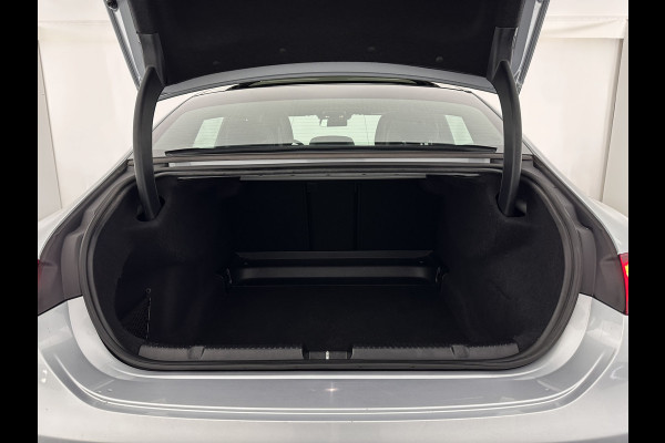 Mercedes-Benz EQE 300 Luxury Line 89 kWh [ 3-Fase ] (INCL.BTW) Aut. *PANO | FULL-LED | ADAPTIVE-CRUISE | MEMORY-PACK | TOP-VIEW | WIDE-SCREEN-DIGI-COCKPIT | NAVI-FULLMAP | DAB | COMFORT-SEATS | ECC | SHIFT-PADDLES | CAMERA | PDC | PRIVACY-GLAS