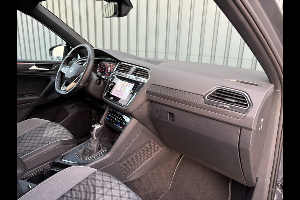 Volkswagen Tiguan 1.5 TSI R-Line Business | Trekhaak wegkl. | Keyless | 20'' | Elk. A-klep | Side Assist | IQ Light | Prijs Rijklaar!!