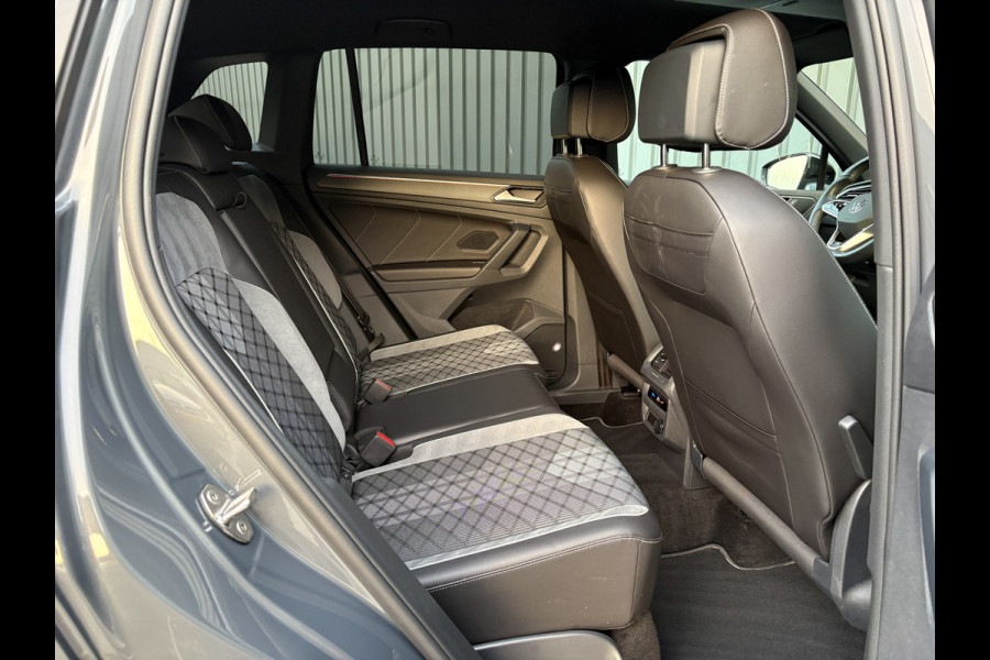 Volkswagen Tiguan 1.5 TSI R-Line Business | Trekhaak wegkl. | Keyless | 20'' | Elk. A-klep | Side Assist | IQ Light | Prijs Rijklaar!!