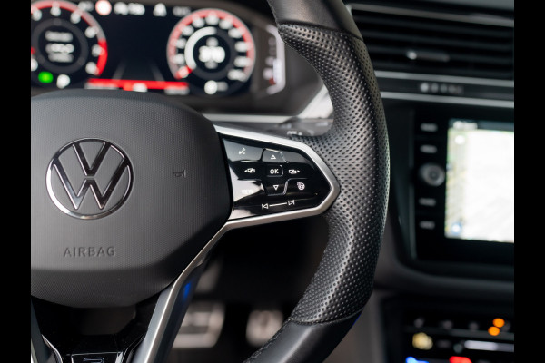 Volkswagen Tiguan 1.5 TSI R-Line Business | Trekhaak wegkl. | Keyless | 20'' | Elk. A-klep | Side Assist | IQ Light | Prijs Rijklaar!!