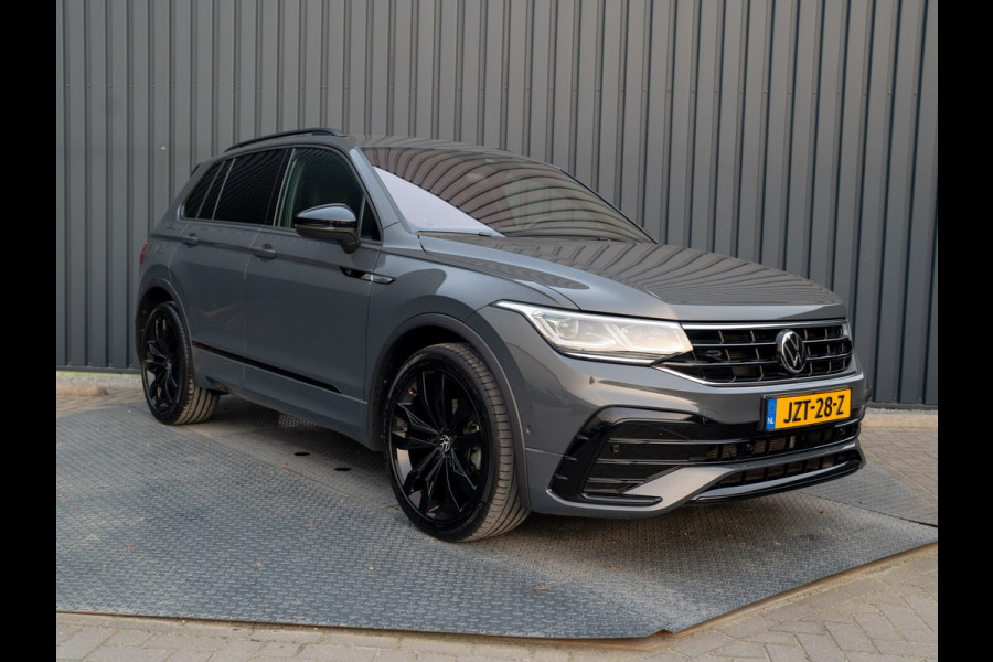 Volkswagen Tiguan 1.5 TSI R-Line Business | Trekhaak wegkl. | Keyless | 20'' | Elk. A-klep | Side Assist | IQ Light | Prijs Rijklaar!!