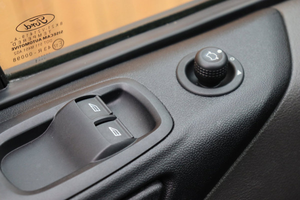 Ford Transit Custom 320 2.0 TDCI L2H1 Trend org.NL leer+vw trekhaak imperiaal