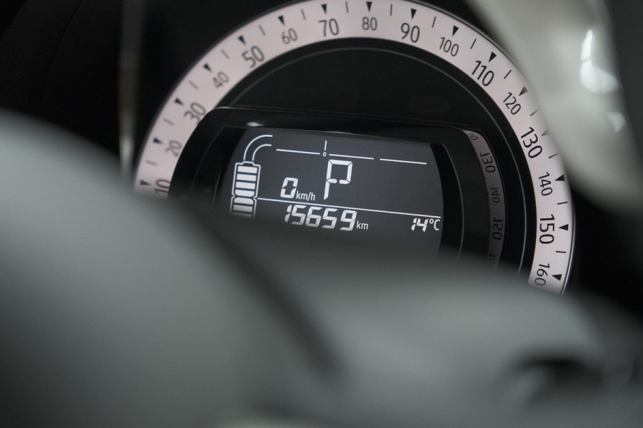 Renault Twingo Z.E. R80 Collection | Lage Kilometerstand | Apple Carplay | Climate Control