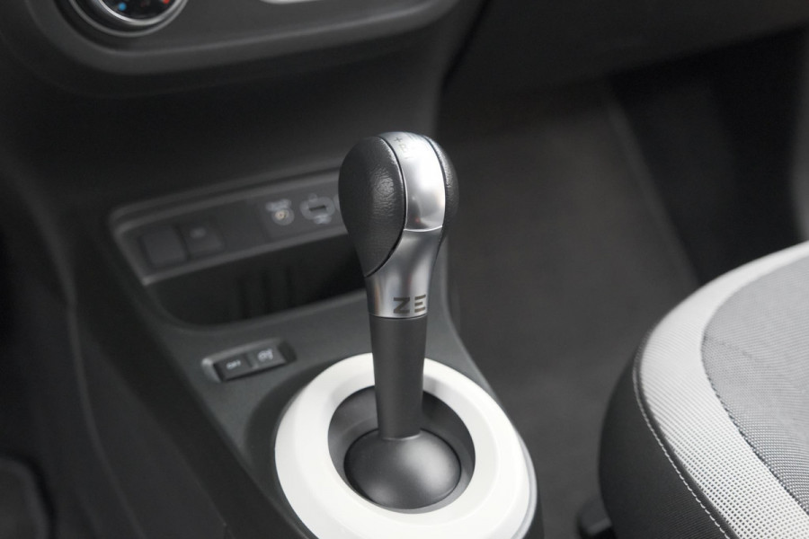 Renault Twingo Z.E. R80 Collection | Lage Kilometerstand | Apple Carplay | Climate Control