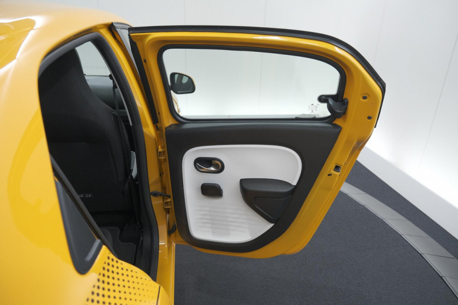 Renault Twingo Z.E. R80 Collection | Lage Kilometerstand | Apple Carplay | Climate Control