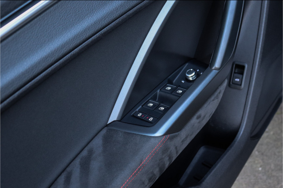 Audi RSQ3 2.5 **RS Sportstoelen/Pano/Ambient**