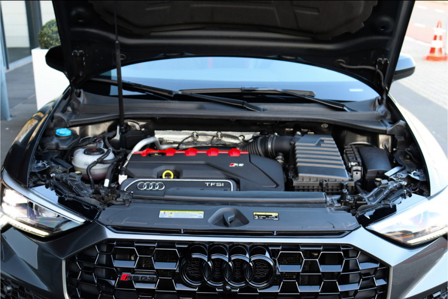 Audi RSQ3 2.5 **RS Sportstoelen/Pano/Ambient**