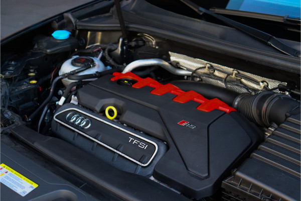 Audi RSQ3 2.5 **RS Sportstoelen/Pano/Ambient**