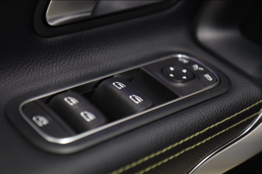 Mercedes-Benz A-Klasse 250 AMG EDITION PANO/BURM/STOELVER/SFEERVER/VOL