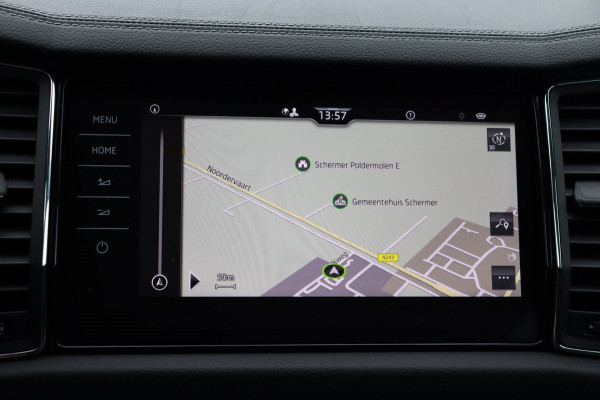 Škoda Kodiaq 1.5 TSI Bus.Ed. Plus 7persoons org.NL camera's leer+el+mem+vw schuifdak el.klep