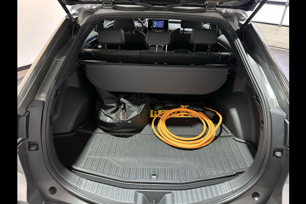 Toyota Bz4x Active 71 kWh LED verlichting | 18 inch LM velgen Soh (batterijcheck) waarde 99,9%