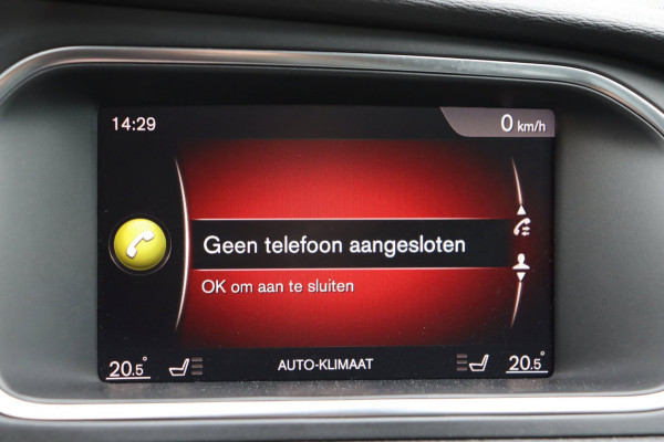Volvo V40 Cross Country 1.5 T3 Polar+ Luxury org.NL pano-dak trekhaak Harman/Kardon leer+vw