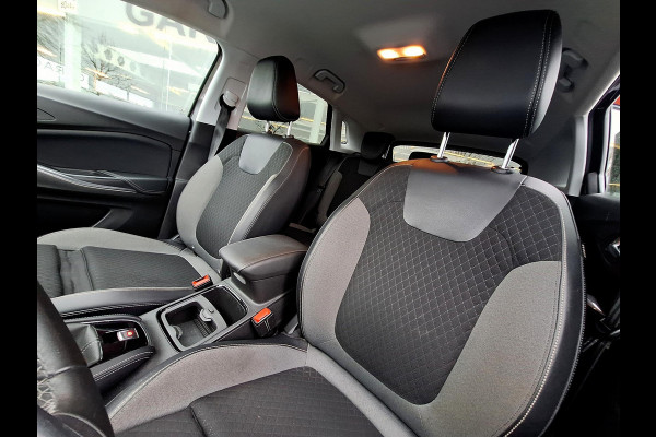 Opel Grandland X 1.2 Turbo Business Edition | Trekhaak | Navi | Camera | Airco | Cruise | Recente distributieriem |