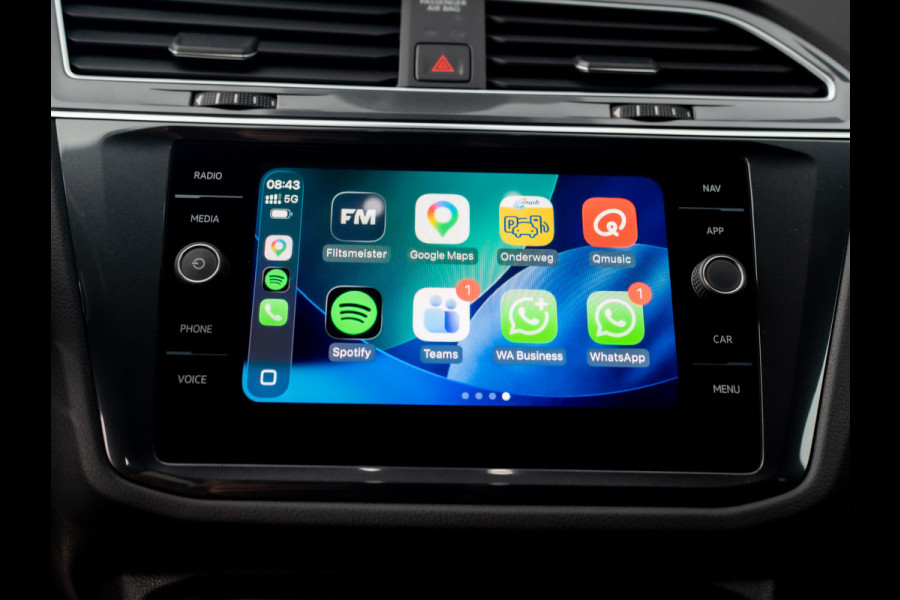 Volkswagen Tiguan 1.5 TSI R-Line Business | Black Style | Panodak | Elk. A-klep | IQ Light | Prijs Rijklaar!!