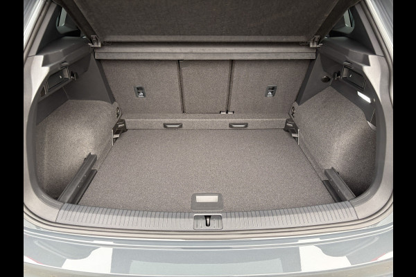 Volkswagen Tiguan 1.5 TSI R-Line Business | Black Style | Panodak | Elk. A-klep | IQ Light | Prijs Rijklaar!!