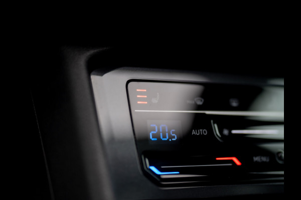 Volkswagen Tiguan 1.5 TSI R-Line Business | Black Style | Panodak | Elk. A-klep | IQ Light | Prijs Rijklaar!!