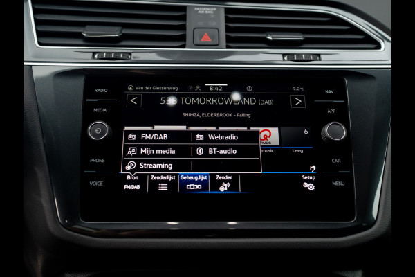 Volkswagen Tiguan 1.5 TSI R-Line Business | Black Style | Panodak | Elk. A-klep | IQ Light | Prijs Rijklaar!!