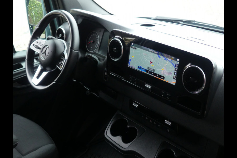 Mercedes-Benz Sprinter 319 CDI V6 L2H2 Camera/Trekhaak/LED/Groot navigatie