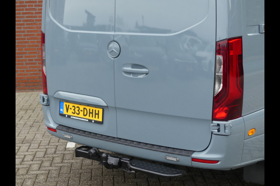 Mercedes-Benz Sprinter 319 CDI V6 L2H2 Camera/Trekhaak/LED/Groot navigatie