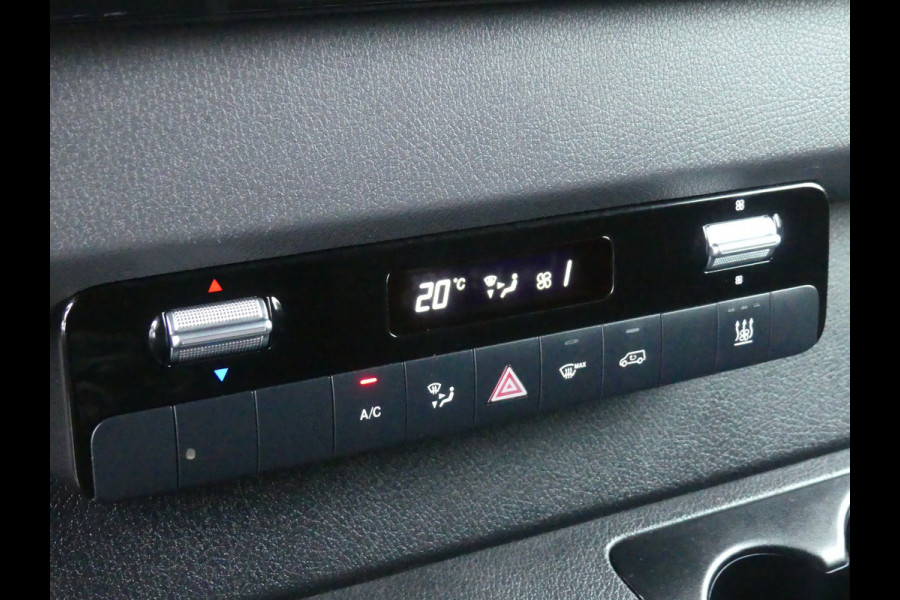 Mercedes-Benz Sprinter 319 CDI V6 L2H2 Camera/Trekhaak/LED/Groot navigatie