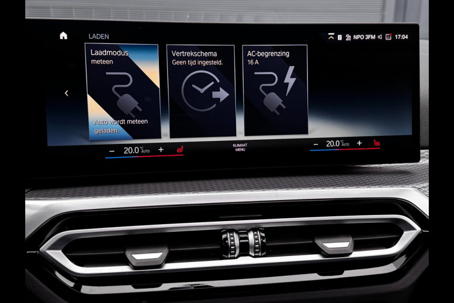 BMW 3 Serie Touring 330e xDrive M-Sport | Pano | M-Kuipstoelen + Leder + Memory | Laser | HUD | Widescreen |