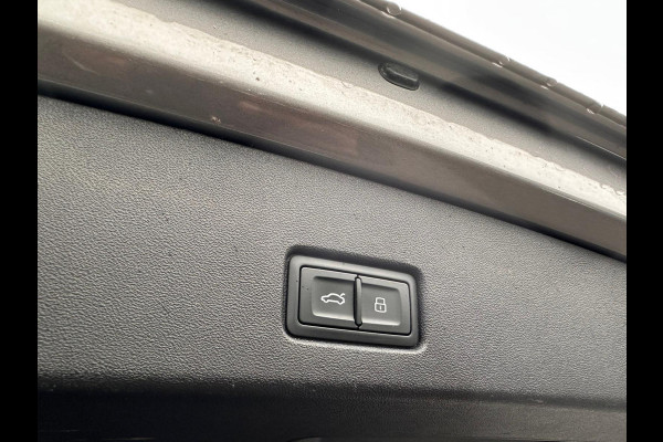 Audi Q4 e-tron 40 Launch Edition S Competition 77 kWh | SOH: nnb | Matrix LED | Virtual | Dynamic Pack | Comfort Pack | Blindspot | Adaptive CC |