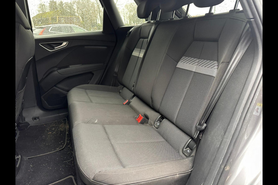 Audi Q4 e-tron 40 Launch Edition S Competition 77 kWh | SOH: nnb | Matrix LED | Virtual | Dynamic Pack | Comfort Pack | Blindspot | Adaptive CC |