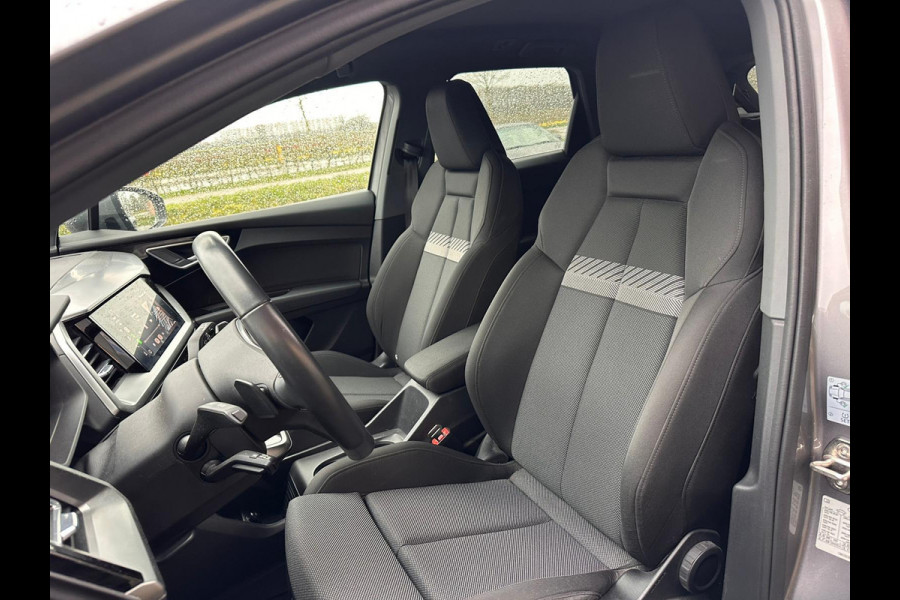 Audi Q4 e-tron 40 Launch Edition S Competition 77 kWh | SOH: nnb | Matrix LED | Virtual | Dynamic Pack | Comfort Pack | Blindspot | Adaptive CC |