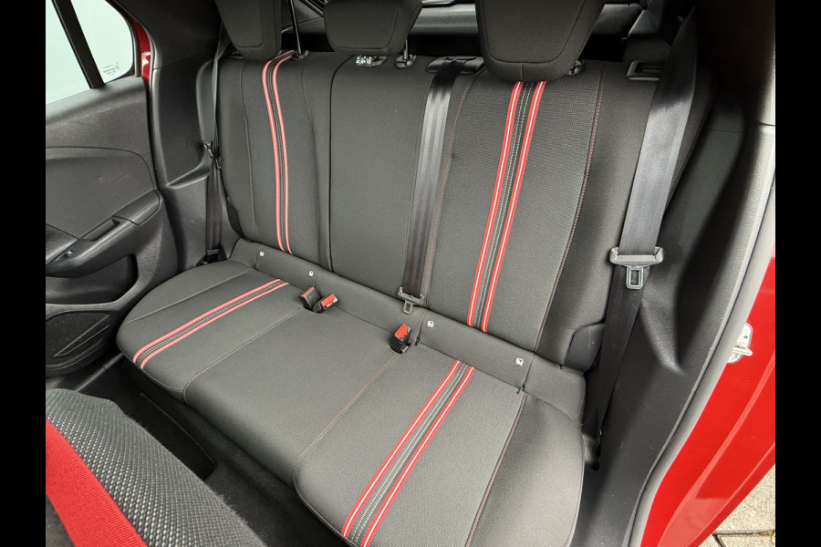 Opel CORSA-E BWJ 10-2020 | GS Line 136PK 50 kWh | PANO DAK | CAMERA A | CLIMA | NAVI | SPORTSTOELEN | CARPLAY | PDC 2X